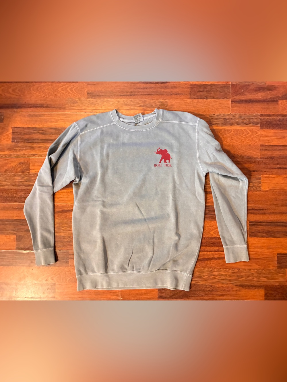 Gray Crewneck Sweater with Roll Tide Alabama Football